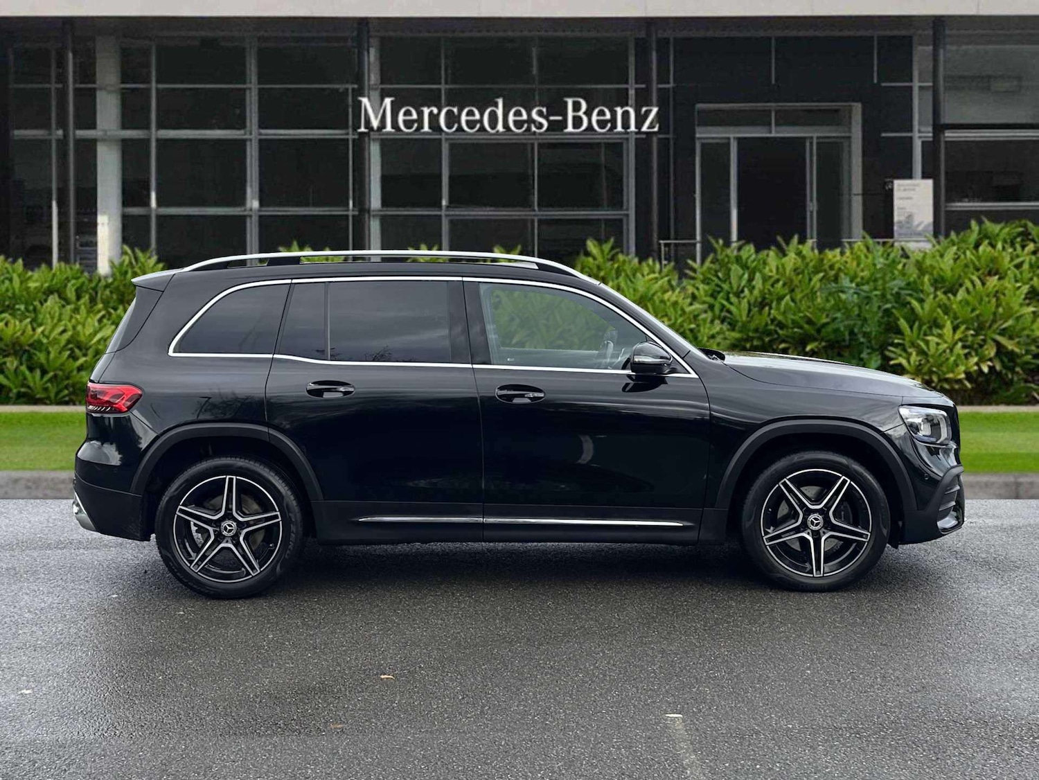 Used Mercedes-Benz GLB 2023 for sale - 76587579: Photo 4