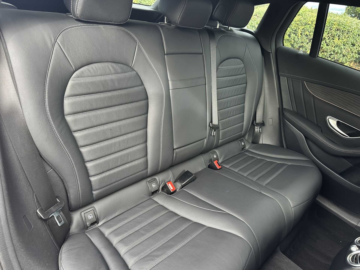 Used Mercedes-Benz EQC 2021 for sale - 75903201: Photo 16