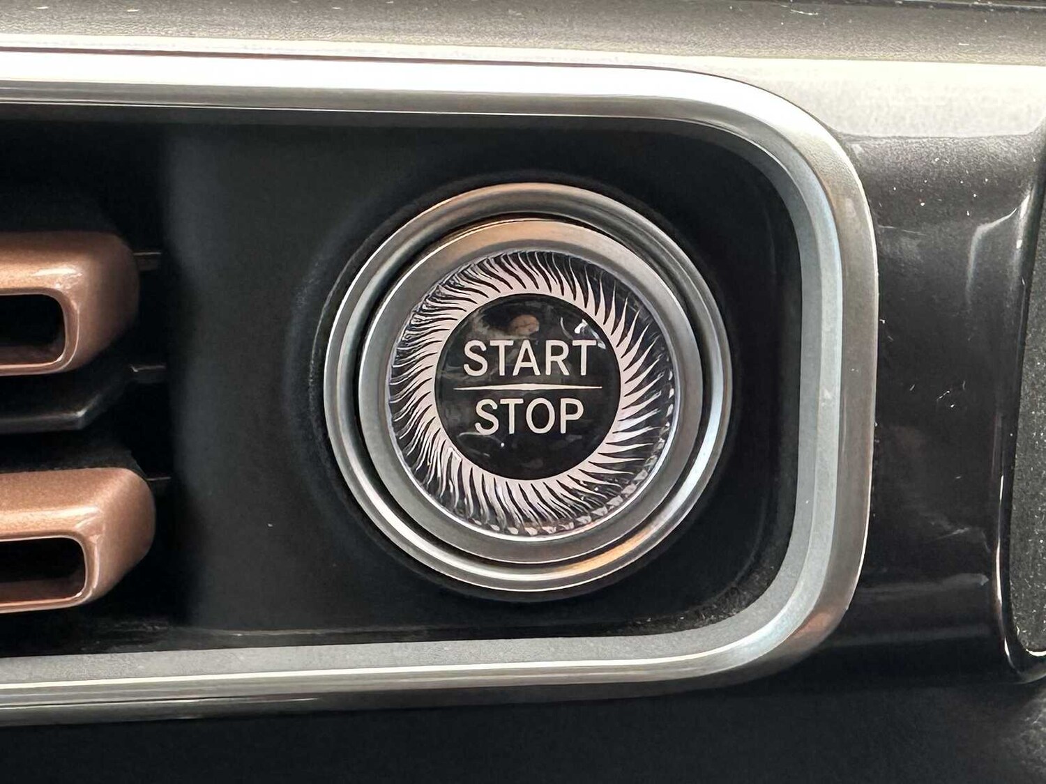 Used Mercedes-Benz EQC 2021 for sale - 75903201: Photo 31