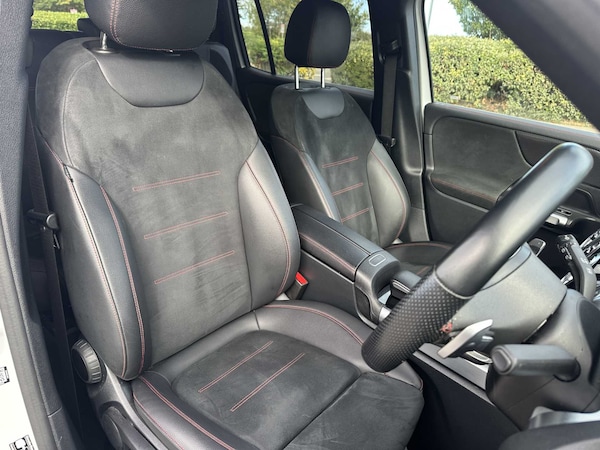 Used Mercedes-Benz GLB 2023 for sale - 76310889: Photo 15