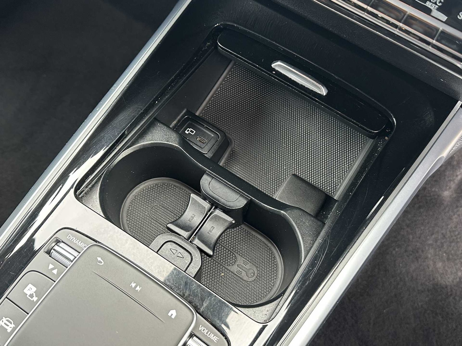 Used Mercedes-Benz GLB 2023 for sale - 76310889: Photo 31