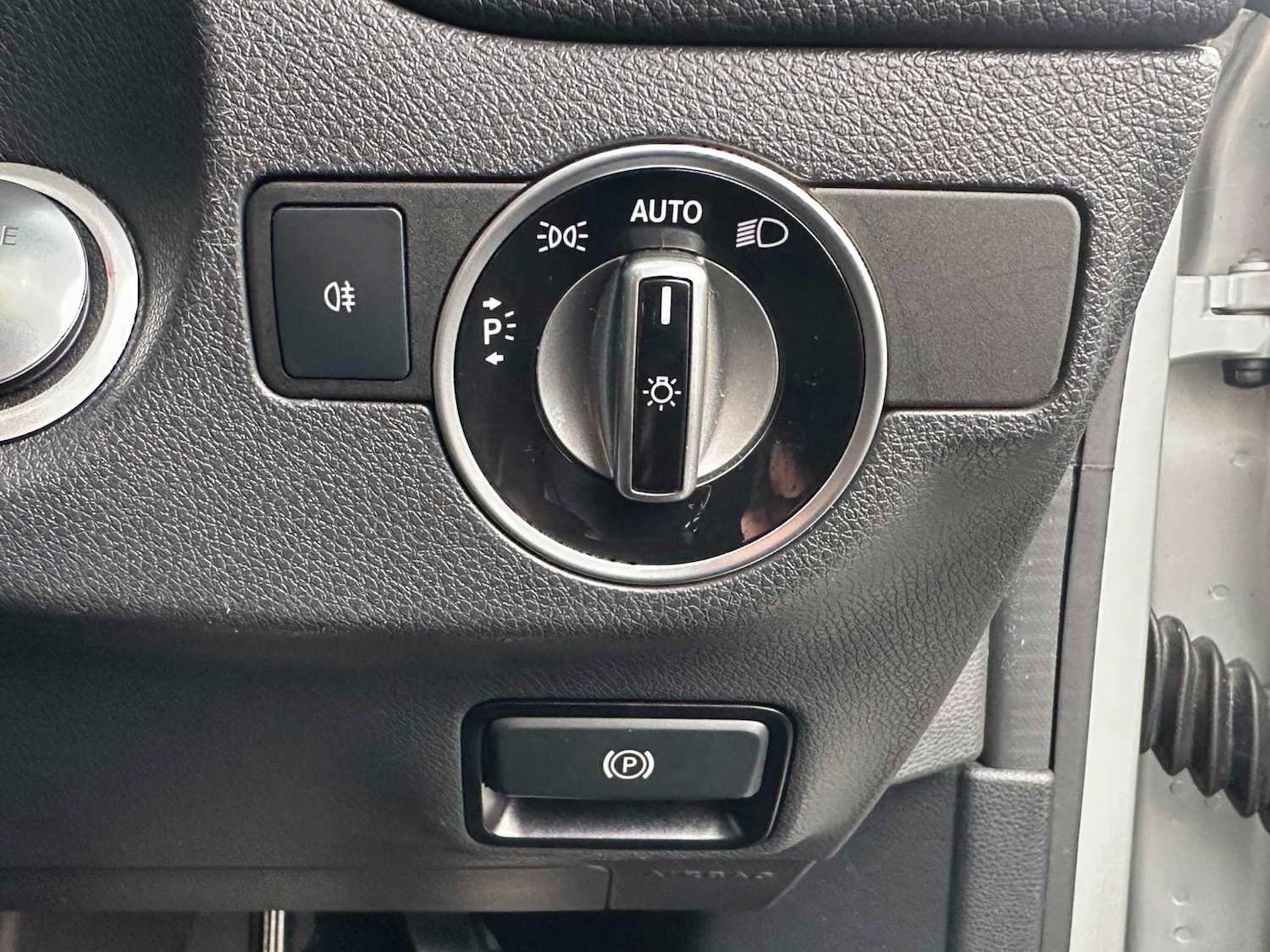 Used Mercedes-Benz CLA 2018 for sale - 77257513: Photo 25