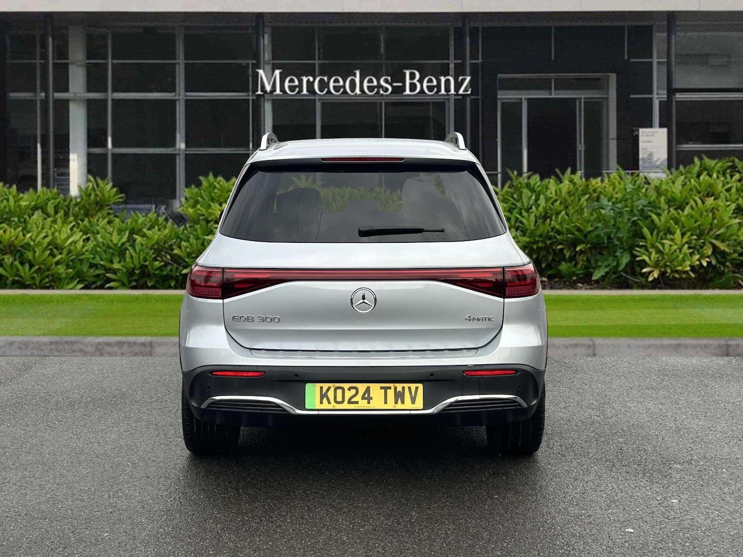 Used Mercedes-Benz EQB 2024 for sale - 76842885: Photo 12