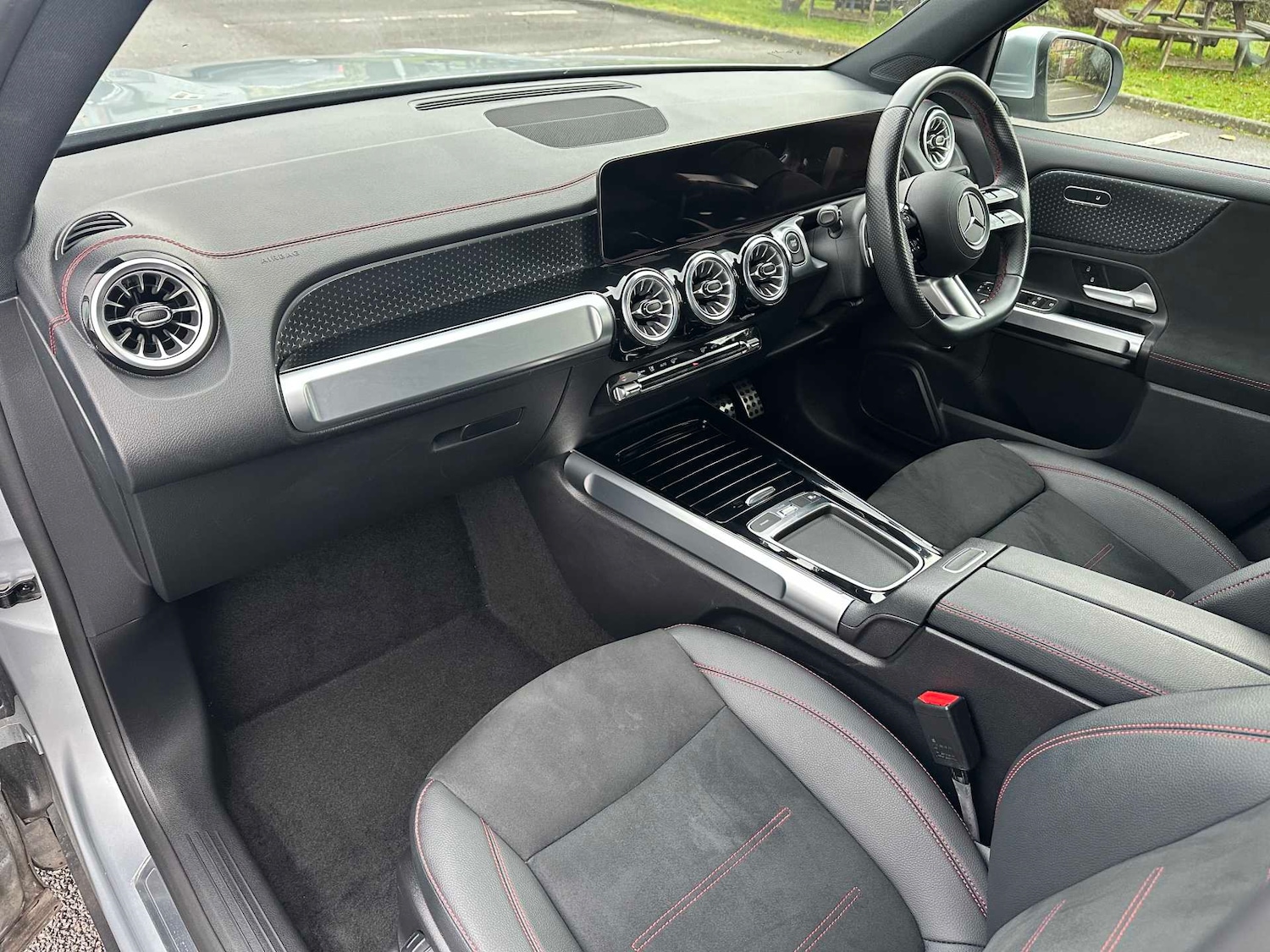 Used Mercedes-Benz EQB 2024 for sale - 76842885: Photo 19