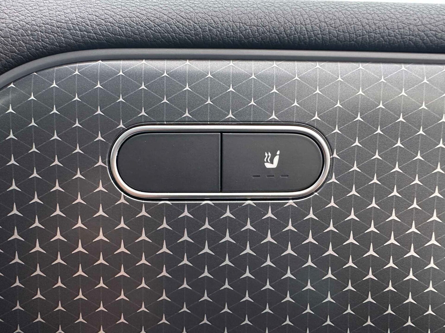 Used Mercedes-Benz EQB 2024 for sale - 76842885: Photo 22