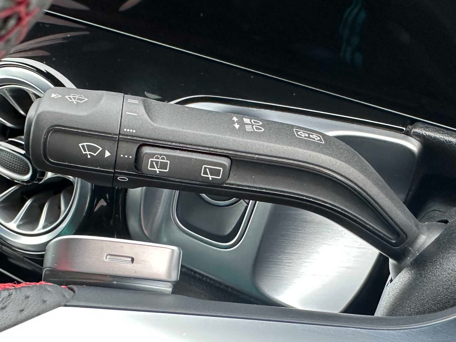 Used Mercedes-Benz EQB 2024 for sale - 76842885: Photo 30