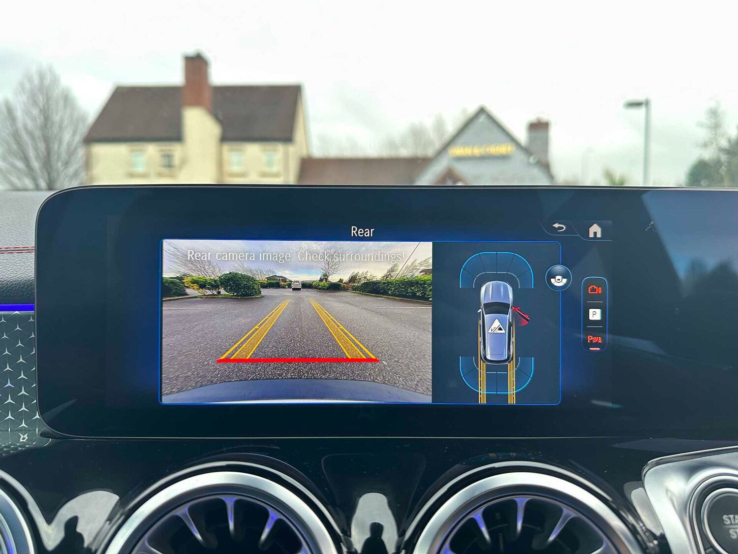 Used Mercedes-Benz EQB 2024 for sale - 76842885: Photo 33