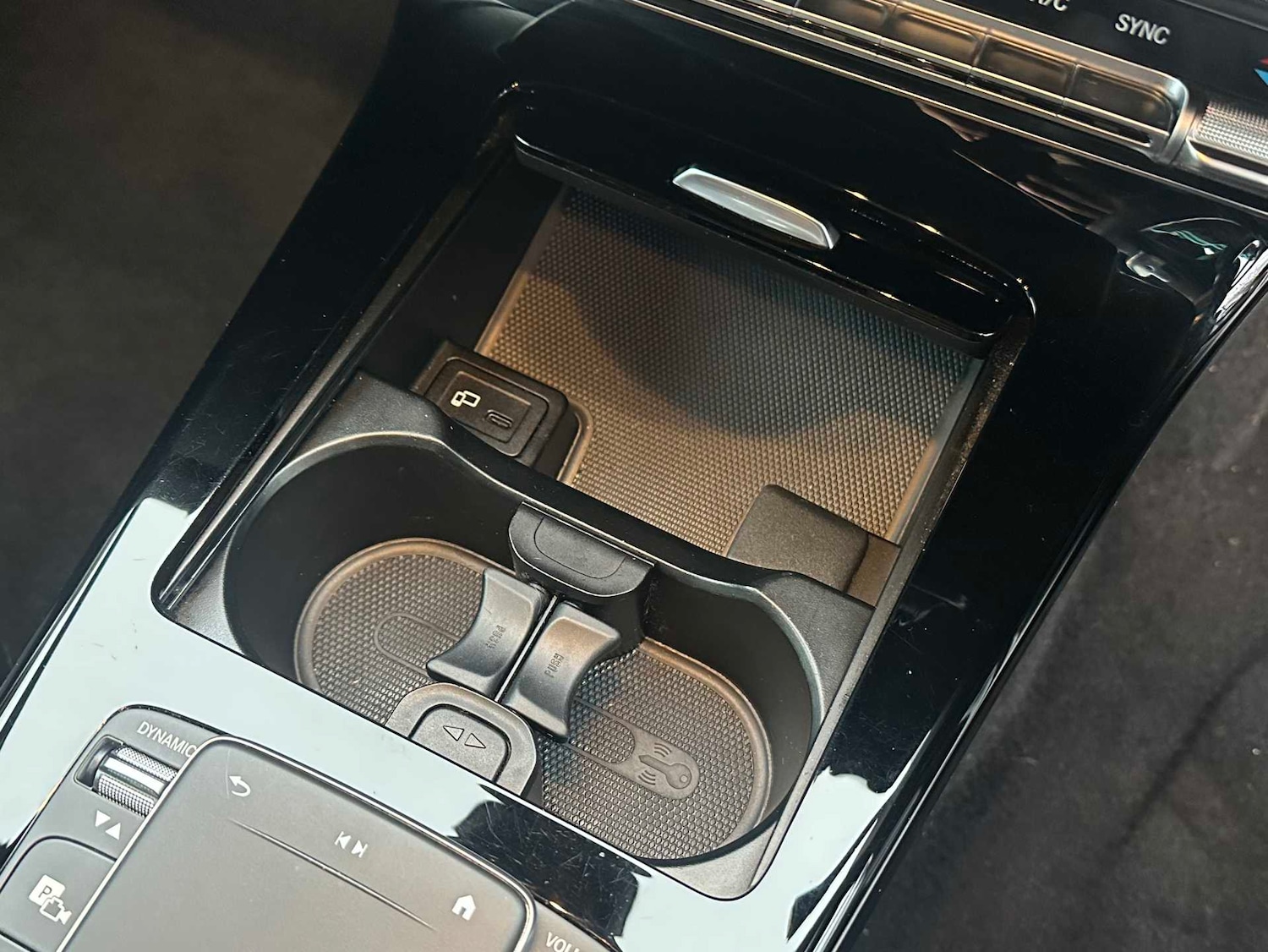 Used Mercedes-Benz A-Class for sale - 77239891: Photo 31