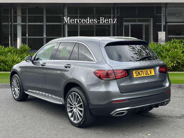 Used Mercedes-Benz GLC 2021 for sale - 76218355: Photo 2