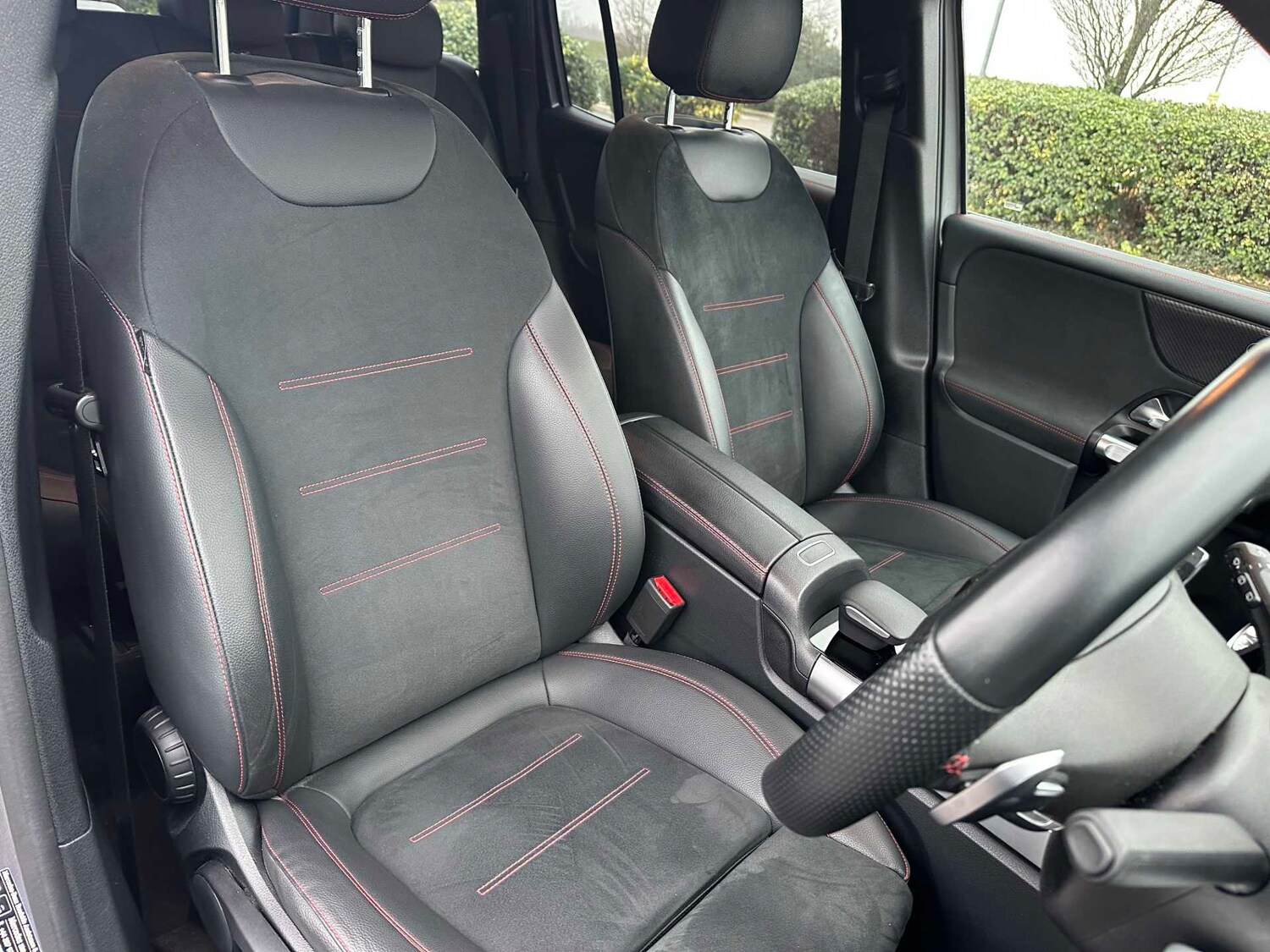 Used Mercedes-Benz GLB 2023 for sale - 77811075: Photo 15