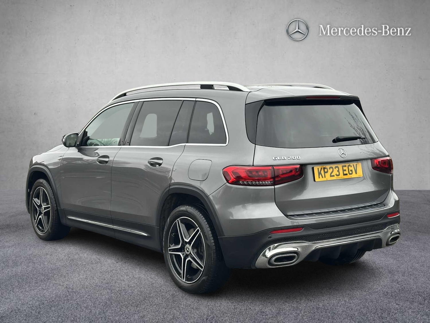 Used Mercedes-Benz GLB 2023 for sale - 77811075: Photo 2