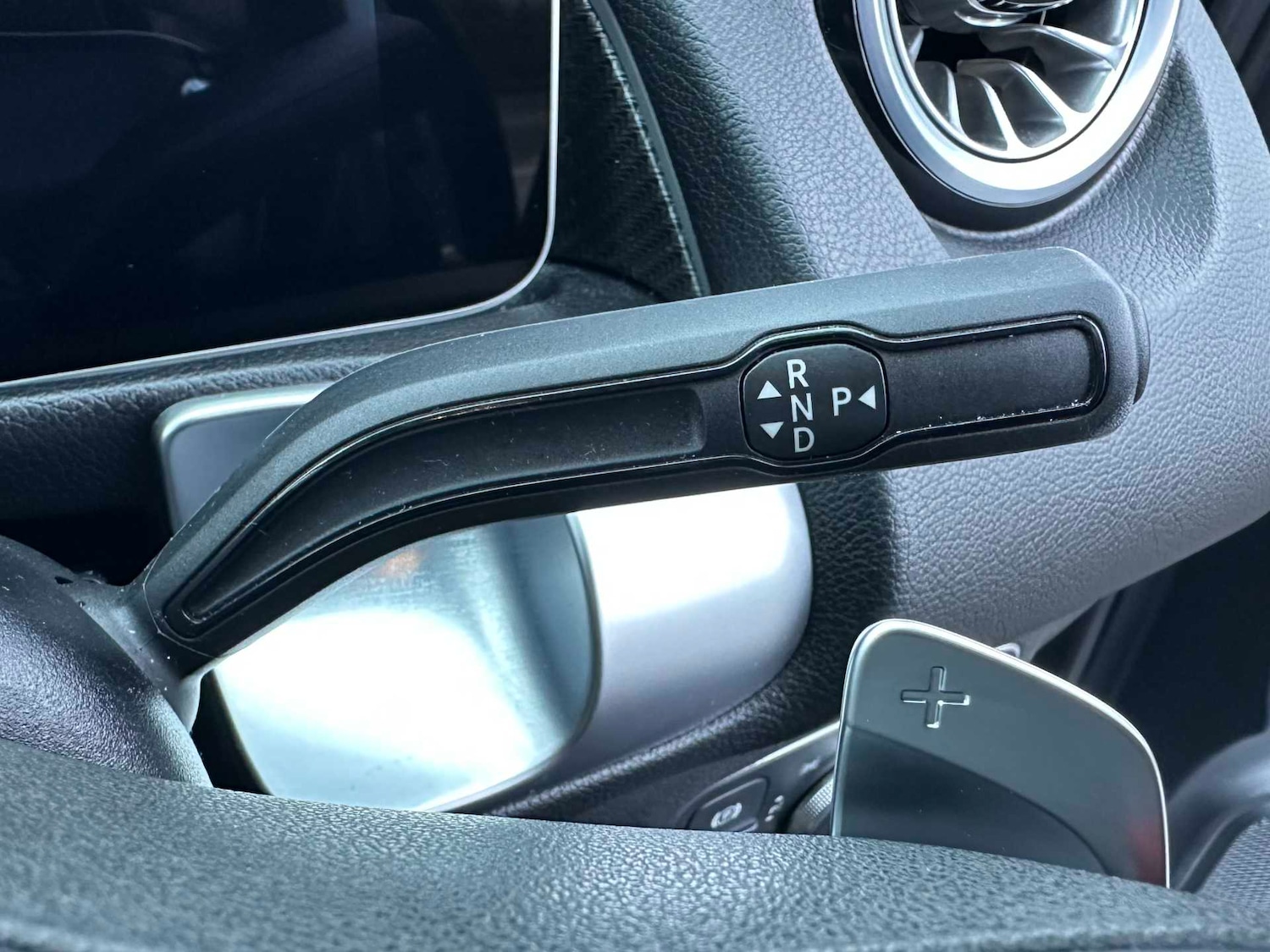 Used Mercedes-Benz GLB 2023 for sale - 77811075: Photo 26