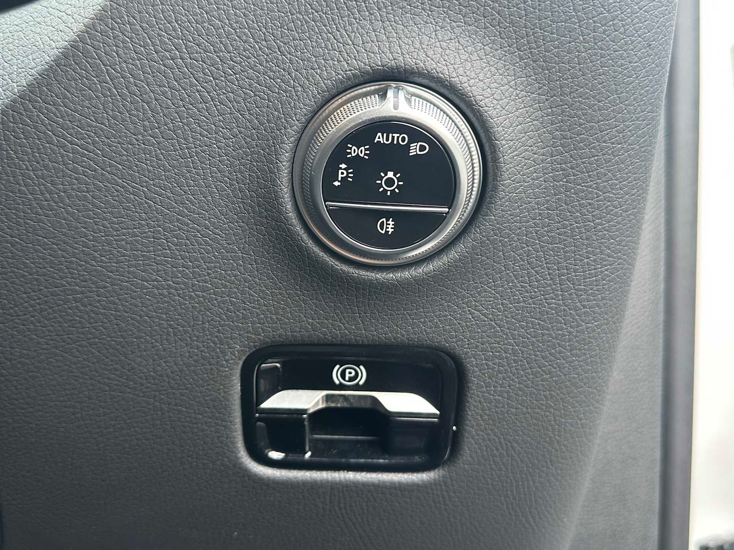 Used Mercedes-Benz GLC 2025 for sale - 78149061: Photo 27