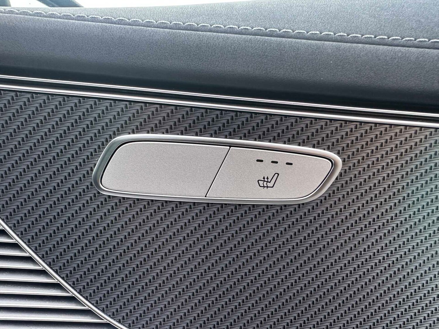 Used Mercedes-Benz EQC 2023 for sale - 77361478: Photo 22