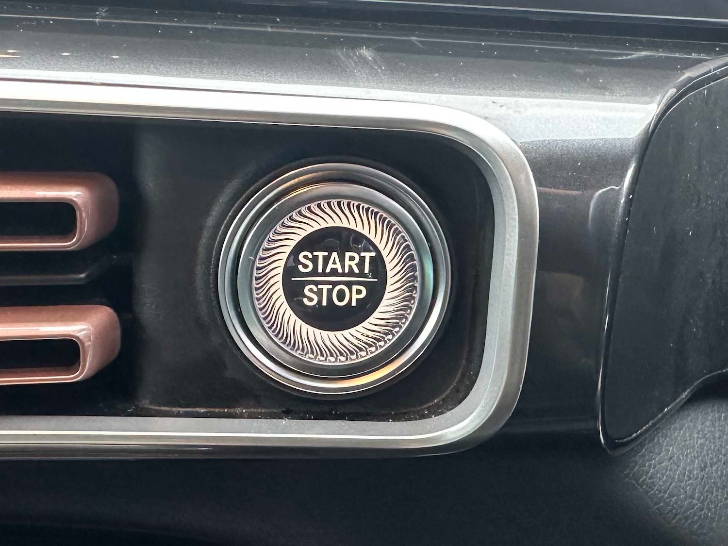 Used Mercedes-Benz EQC 2023 for sale - 77361478: Photo 31