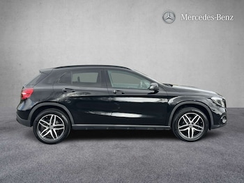 Used Mercedes-Benz GLA 2020 for sale - 77649013: Photo