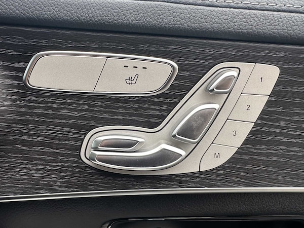 Used Mercedes-Benz GLC 2021 for sale - 76230417: Photo 23