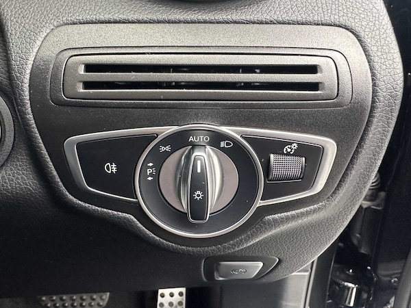 Used Mercedes-Benz GLC 2021 for sale - 76230417: Photo 26