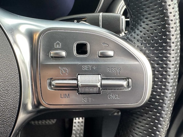 Used Mercedes-Benz GLC 2021 for sale - 76230417: Photo 29