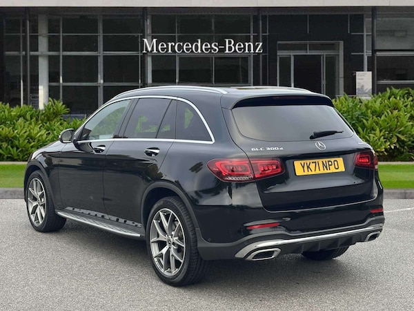 Used Mercedes-Benz GLC 2021 for sale - 76230417: Photo 2