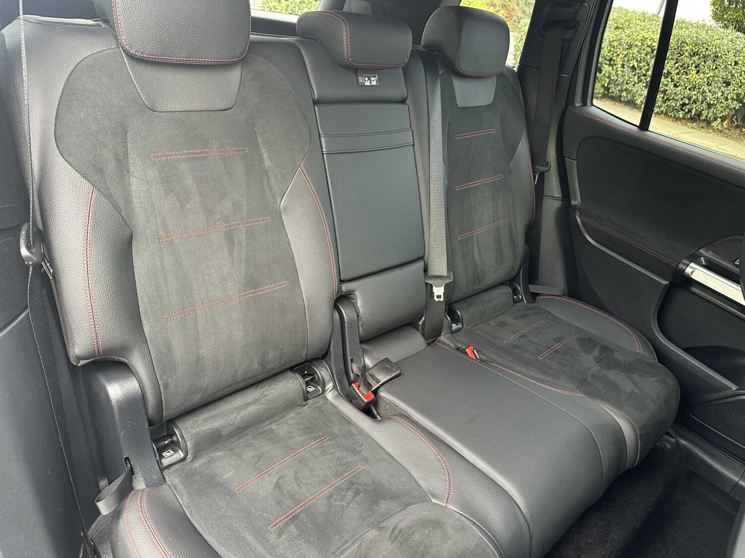 Used Mercedes-Benz GLB 2024 for sale - 76156079: Photo 16