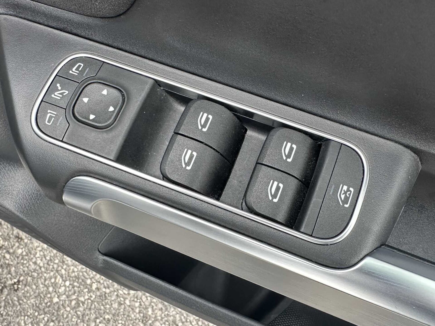 Used Mercedes-Benz GLB 2024 for sale - 76156079: Photo 24