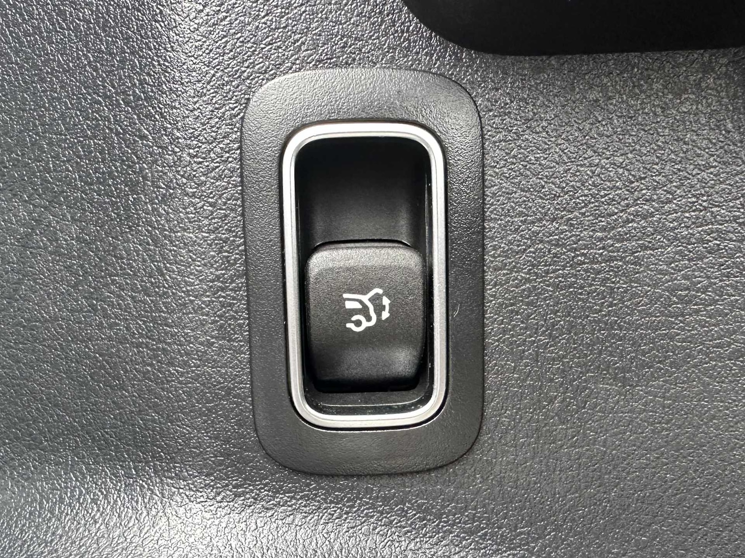 Used Mercedes-Benz GLB 2024 for sale - 76156079: Photo 25