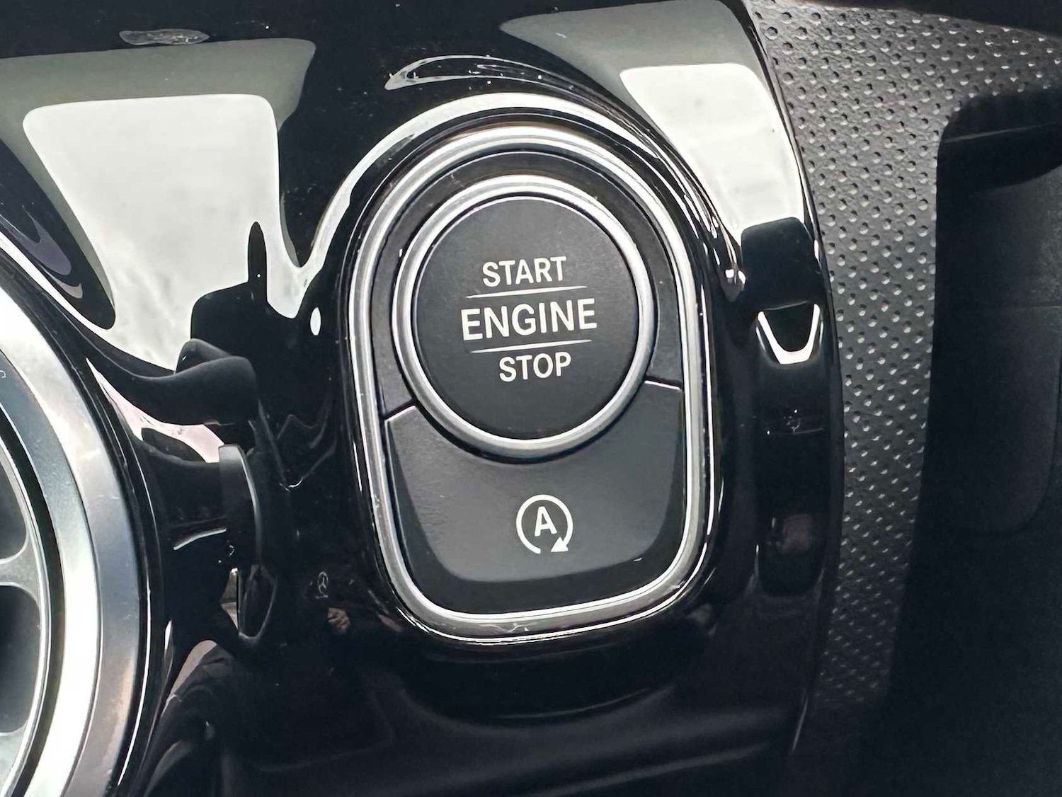 Used Mercedes-Benz CLA 2024 for sale - 76598300: Photo 31