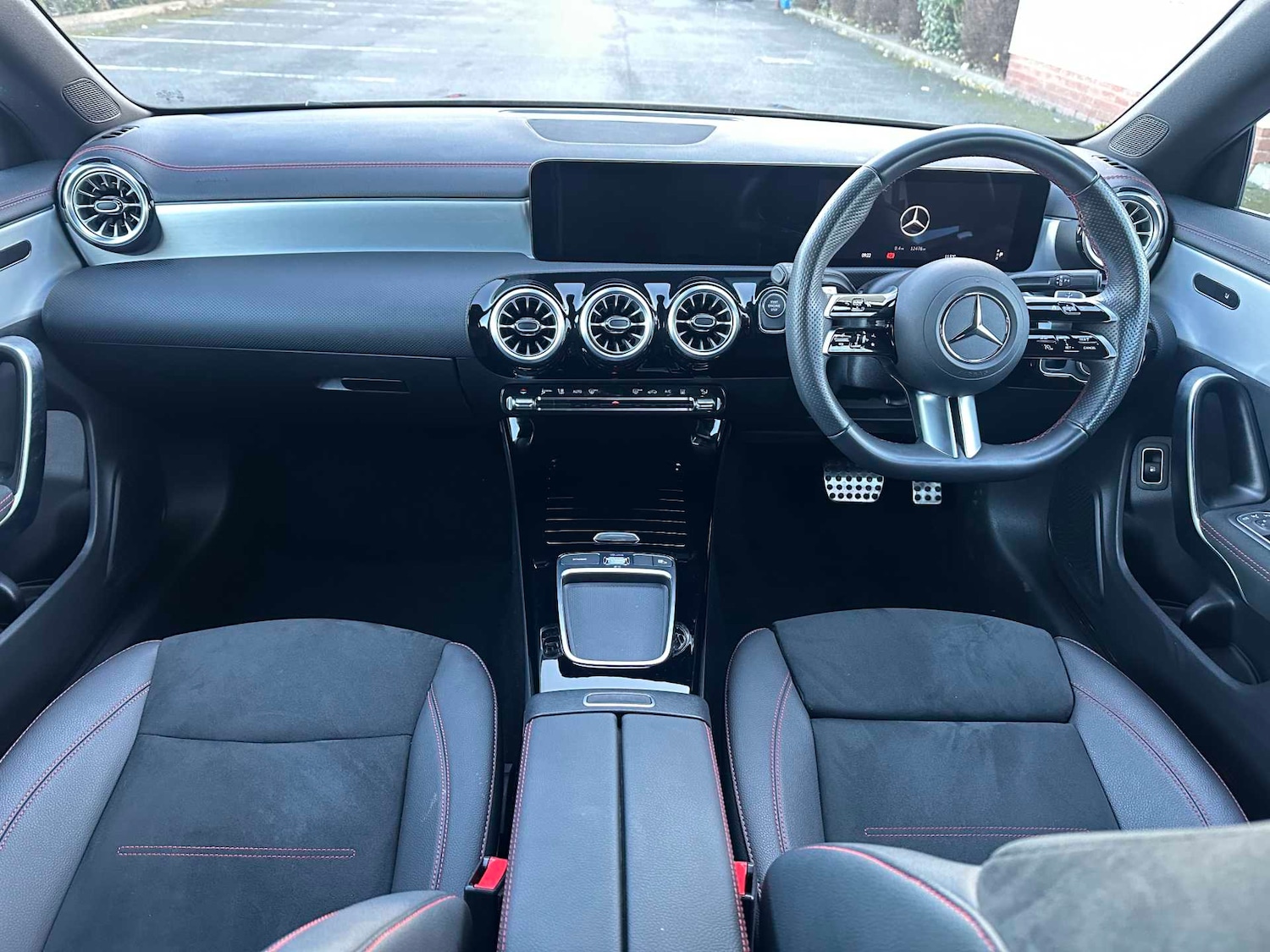 Used Mercedes-Benz CLA 2024 for sale - 76842923: Photo 17