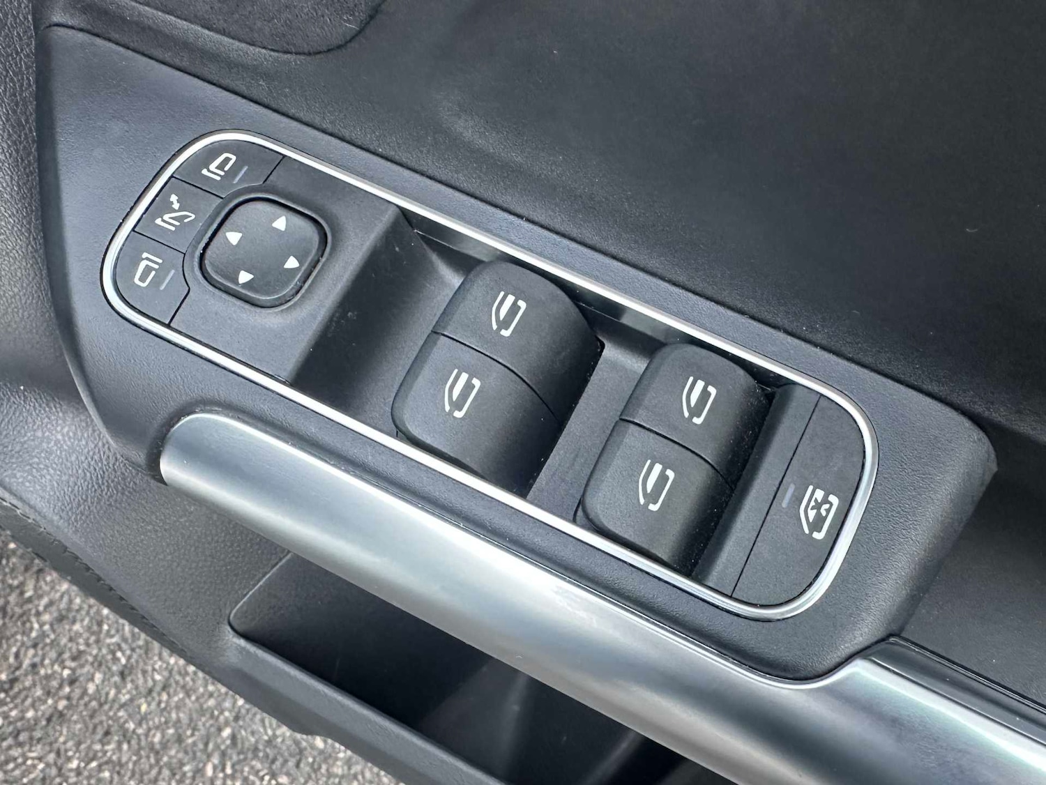 Used Mercedes-Benz GLA 2023 for sale - 77093330: Photo 24