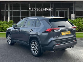 Used Toyota RAV4 2021 for sale - 77103147: Photo