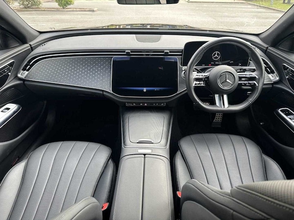 Used Mercedes-Benz E-Class 2024 for sale - 75555305: Photo 17