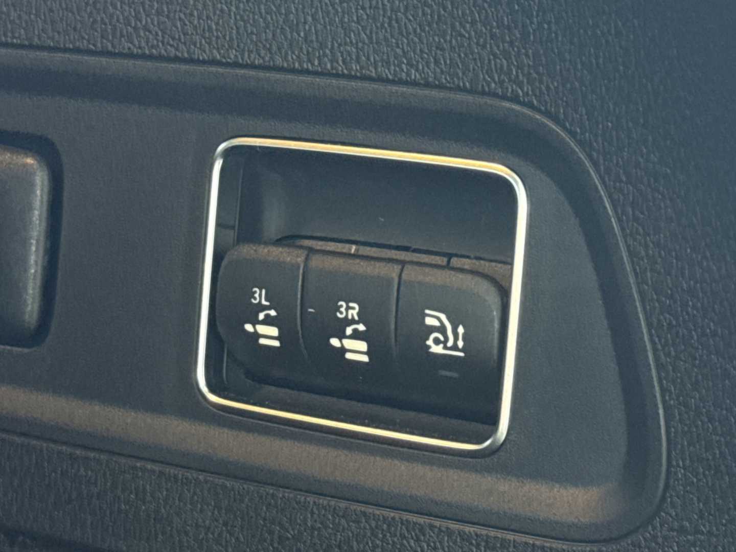 Used Mercedes-Benz GLS 2024 for sale - 77068662: Photo 11