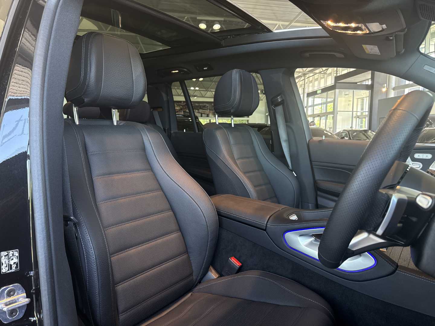 Used Mercedes-Benz GLS 2024 for sale - 77068662: Photo 33