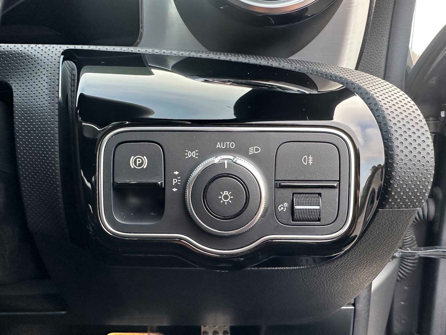 Used Mercedes-Benz CLA 2023 for sale - 77674749: Photo 26