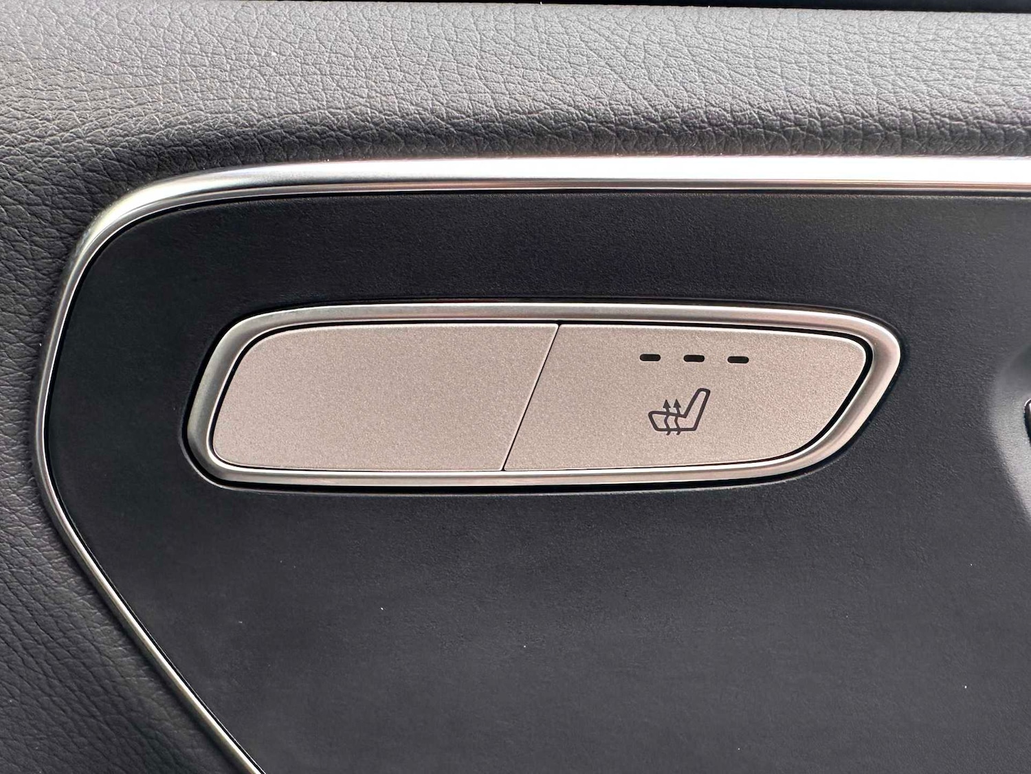 Used Mercedes-Benz V-Class 2025 for sale - 76610507: Photo 23