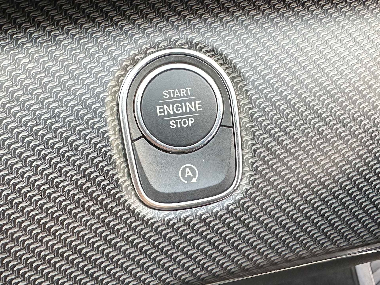 Used Mercedes-Benz V-Class 2025 for sale - 76610507: Photo 31