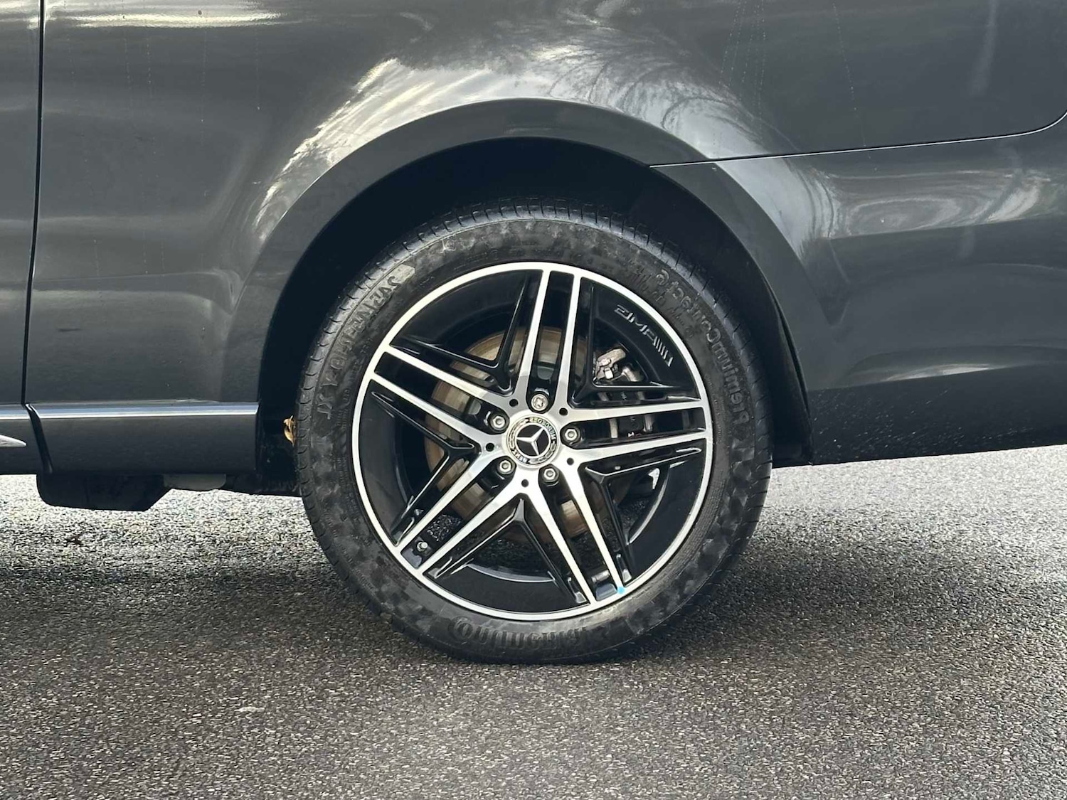 Used Mercedes-Benz V-Class 2025 for sale - 76610507: Photo 5