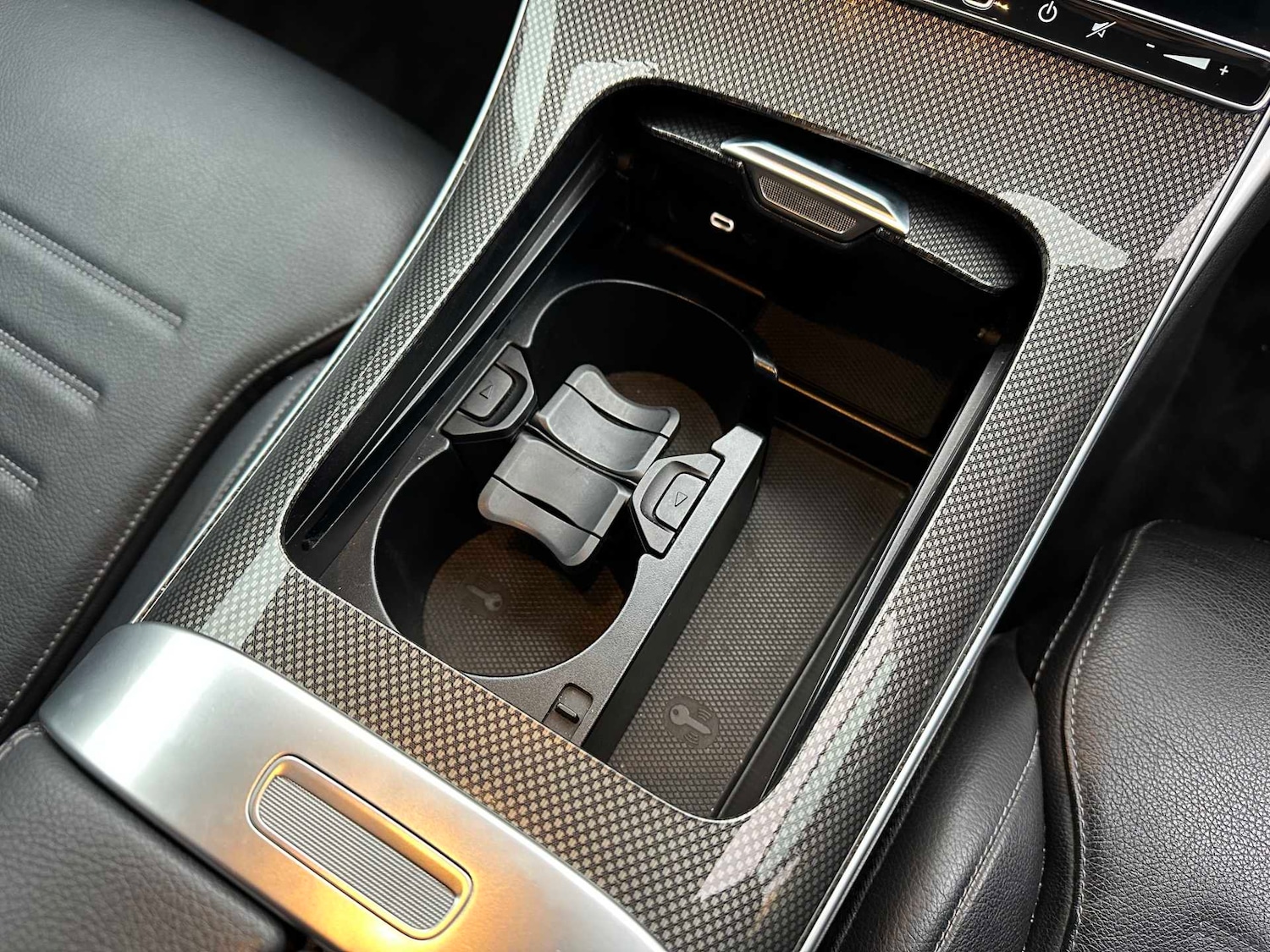 Used Mercedes-Benz C Class 2022 for sale - 77552980: Photo 32