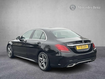 Used Mercedes-Benz C Class 2019 for sale - 77348099: Photo