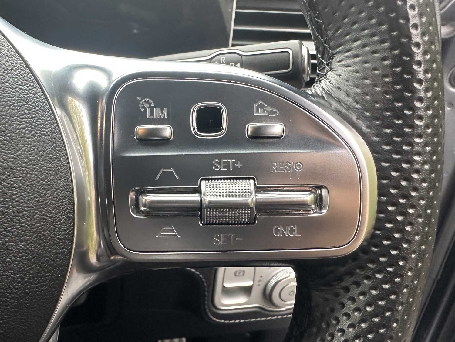 Used Mercedes-Benz GLE 2022 for sale - 76553095: Photo 28