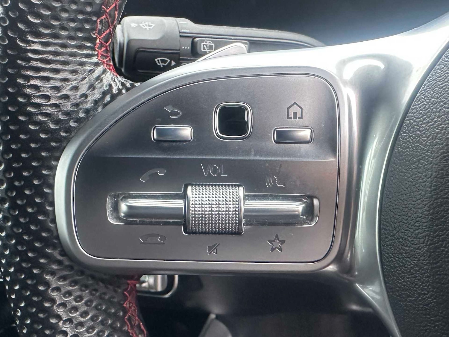 Used Mercedes-Benz GLB 2022 for sale - 77361390: Photo 28