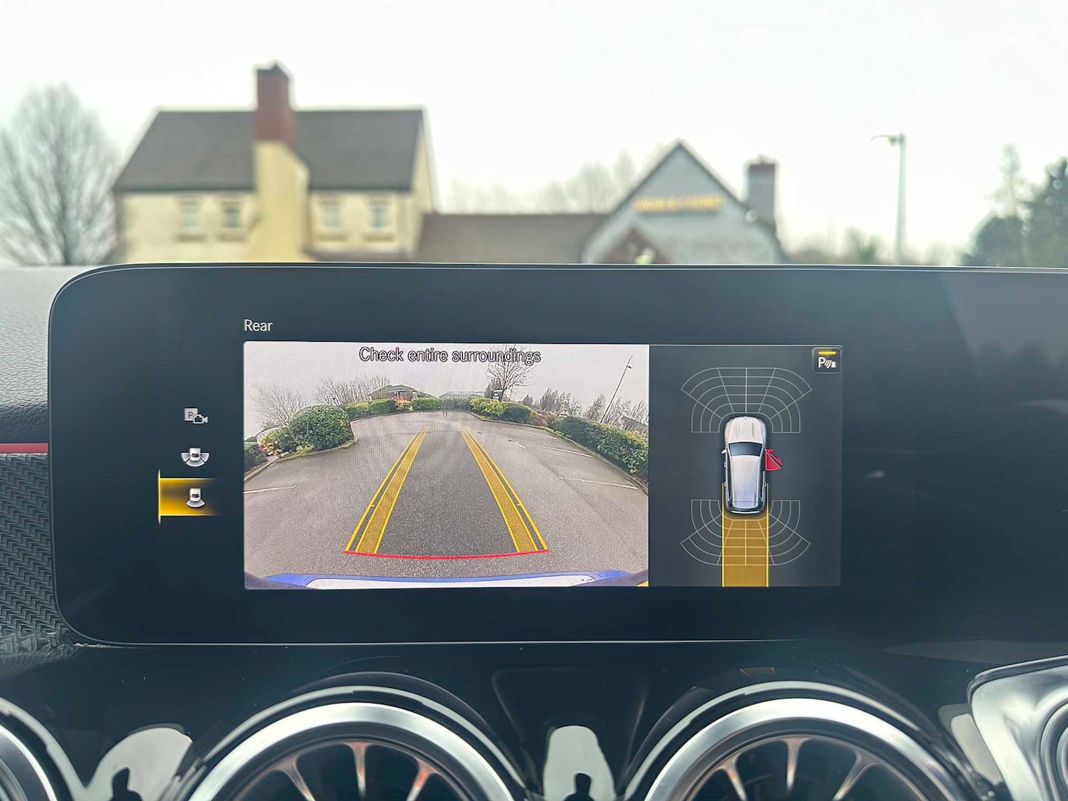 Used Mercedes-Benz GLB 2022 for sale - 77361390: Photo 32