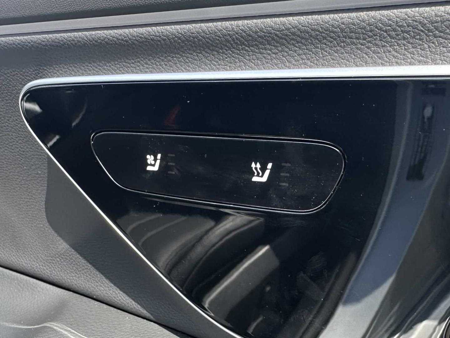 Used Mercedes-Benz E Class 2024 for sale - 76252198: Photo 23