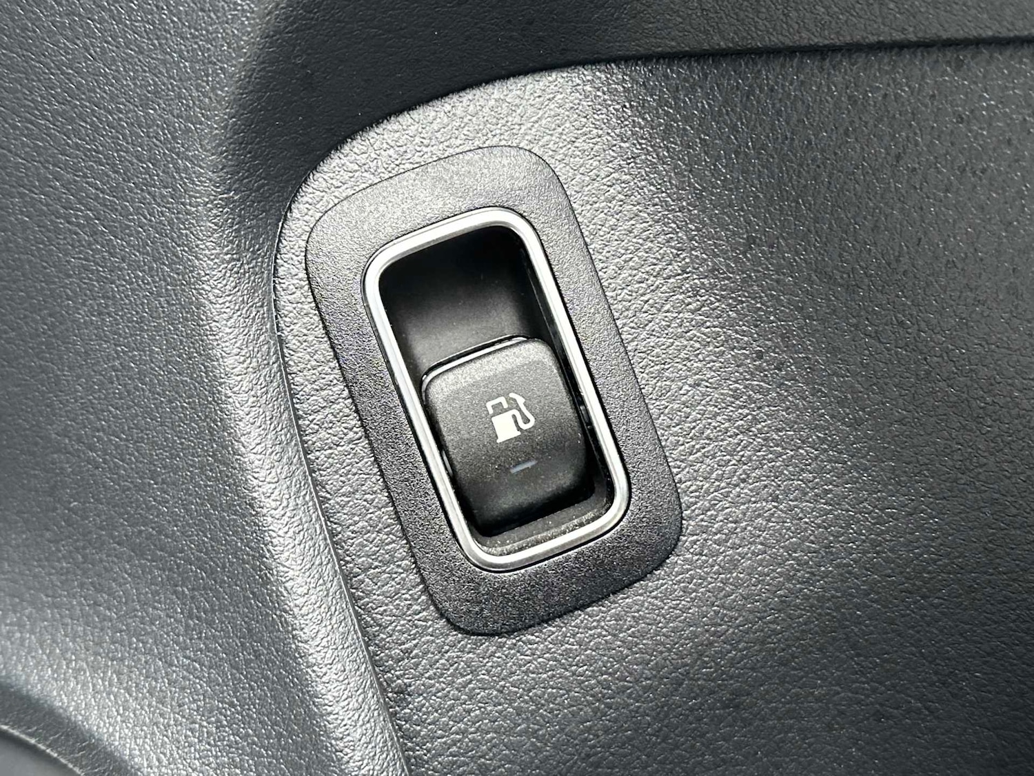 Used Mercedes-Benz CLA 2024 for sale - 77058305: Photo 25