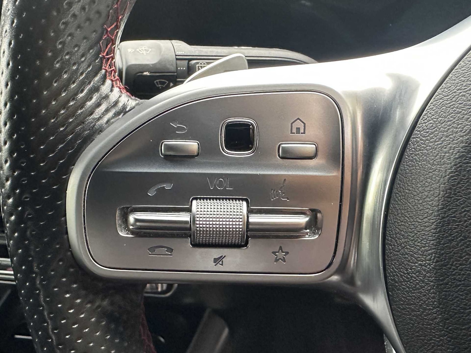 Used Mercedes-Benz EQA 2021 for sale - 76100614: Photo 29