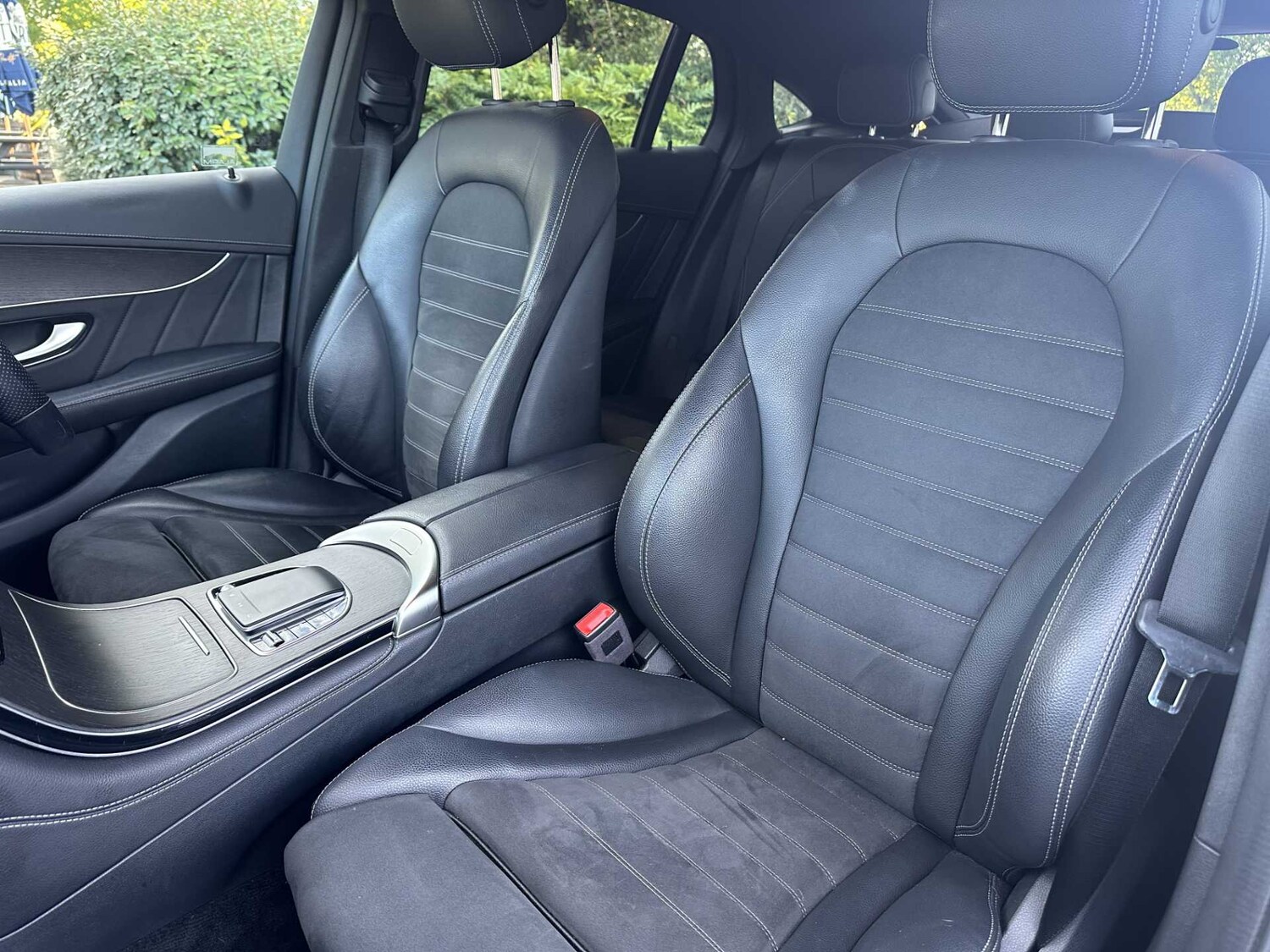 Used Mercedes-Benz GLC 2020 for sale - 76298309: Photo 20