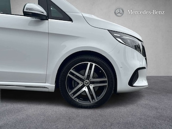 Used Mercedes-Benz V-Class 2025 for sale - 79541723: Photo