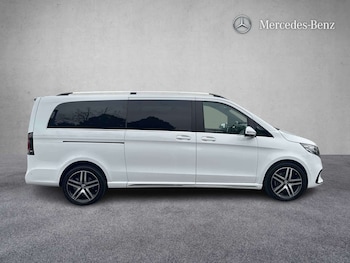 Used Mercedes-Benz V-Class 2025 for sale - 79541723: Photo