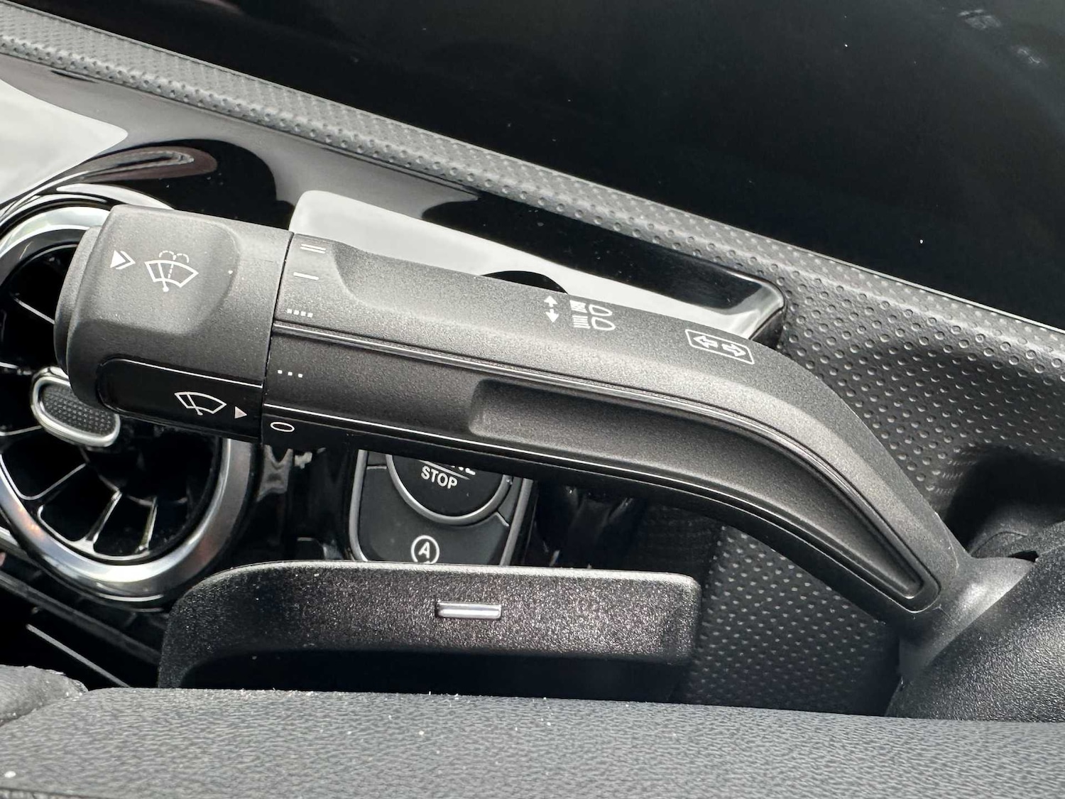 Used Mercedes-Benz CLA 2024 for sale - 76692032: Photo 30